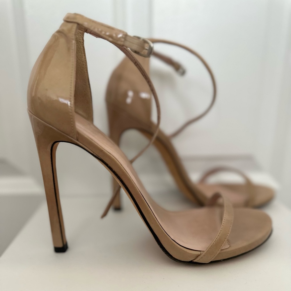 Stuart Weitzman Nudist Sandal in Nude Patent